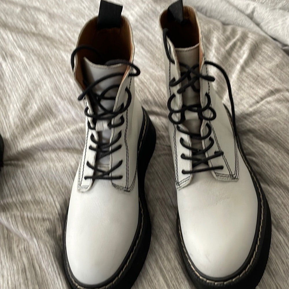Zara boots euc